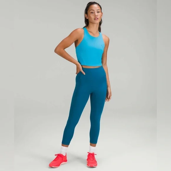 NWT Lululemon Invigorate Training Tank Top Turquoise Tide - Size 6 - Picture 3 of 7